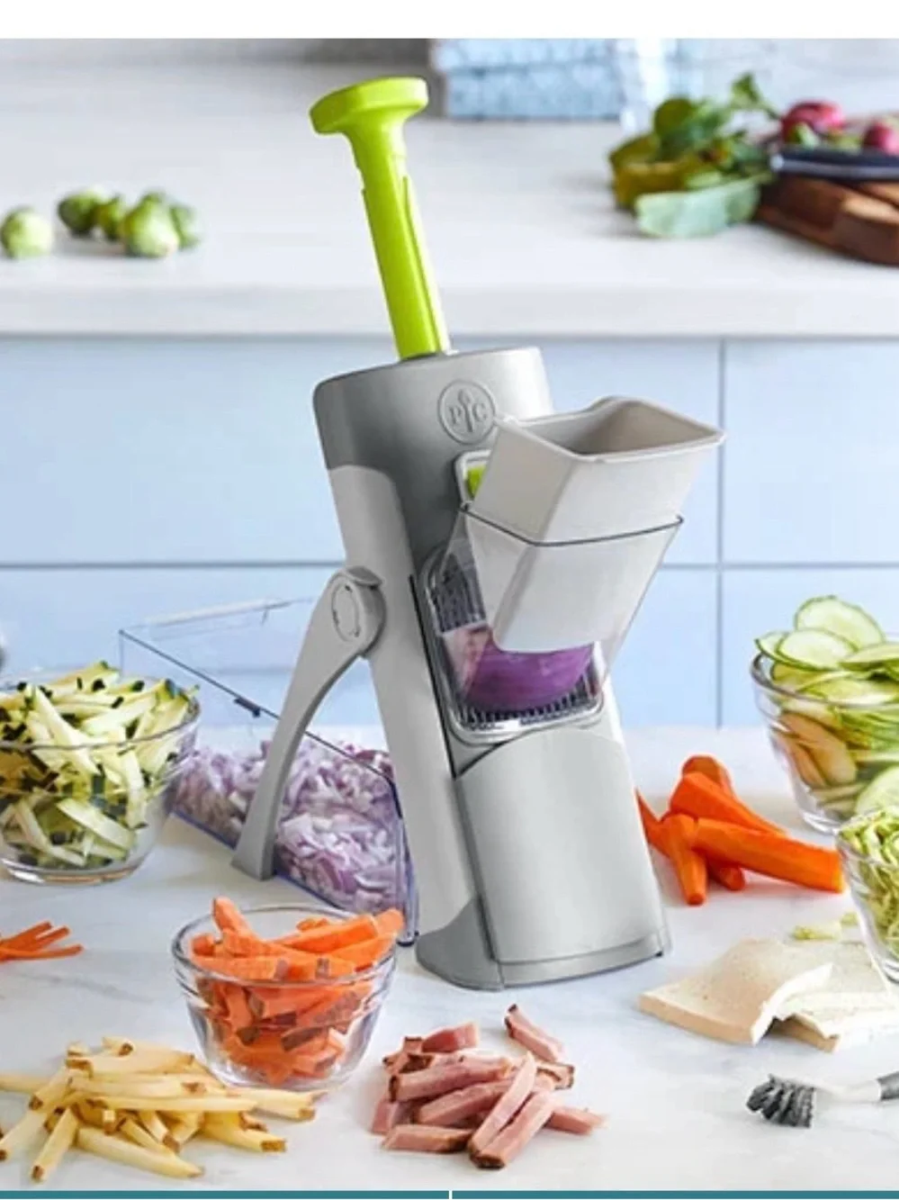 Pampered Chef - Mandoline Slicer with Safety Holder - NIB